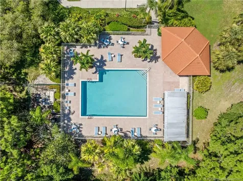 5042 SE Devenwood Way Stuart FL 34997