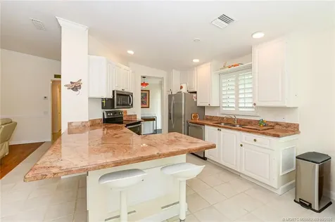 8137 SE Peppercorn Court Hobe Sound FL 33455