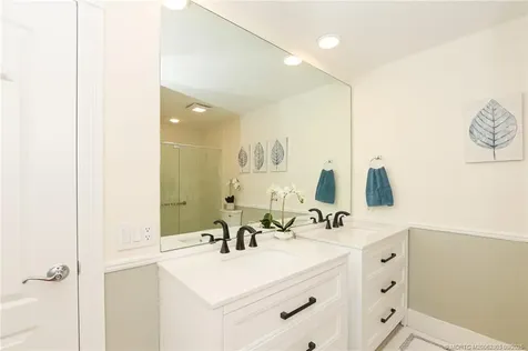 8137 SE Peppercorn Court Hobe Sound FL 33455