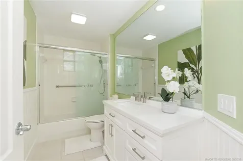 8137 SE Peppercorn Court Hobe Sound FL 33455