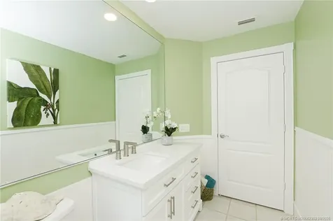 8137 SE Peppercorn Court Hobe Sound FL 33455