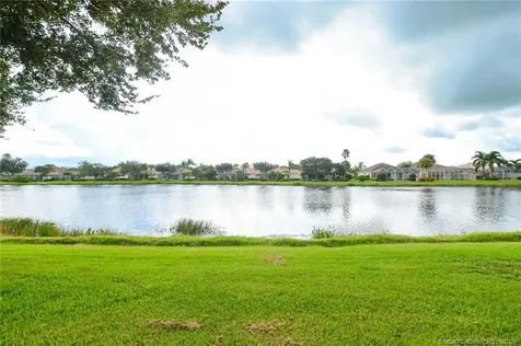 8137 SE Peppercorn Court Hobe Sound FL 33455