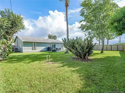 1302 SW Century Avenue Port St Lucie FL 34953