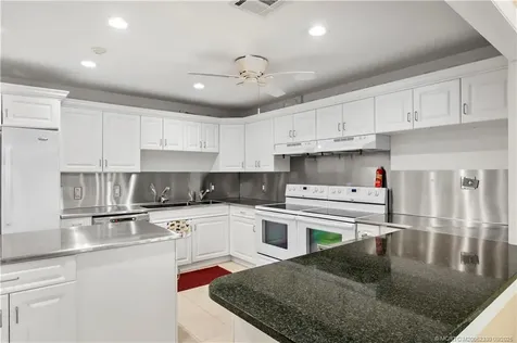 1800 SE Saint Lucie Boulevard Stuart FL 34996