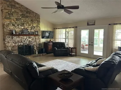 33604 Picciola Drive Fruitland Park FL 34731