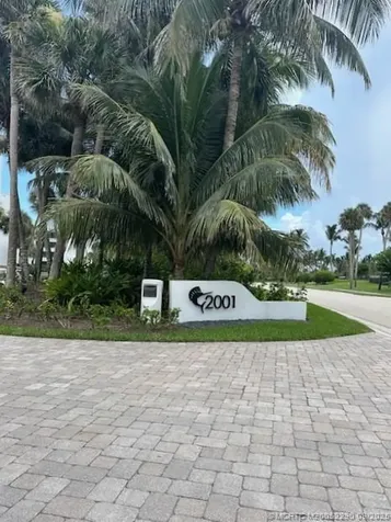 2001 SE Sailfish Point Boulevard Stuart FL 34996