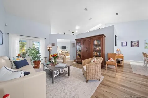 3285 SE Pinto Street Port St Lucie FL 34984