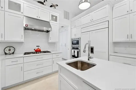 11694 SE Plandome Drive Hobe Sound FL 33455