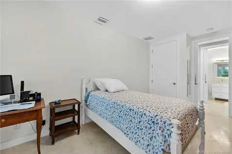 11694 SE Plandome Drive Hobe Sound FL 33455