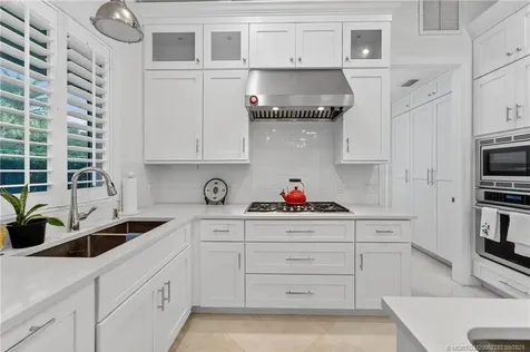 11694 SE Plandome Drive Hobe Sound FL 33455