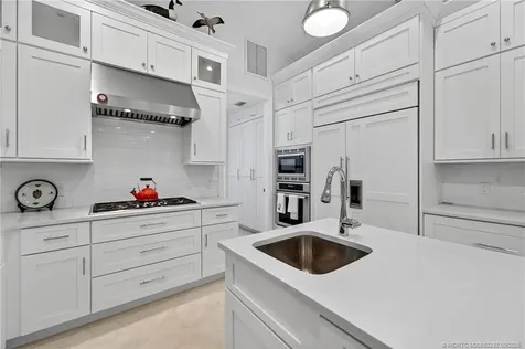 11694 SE Plandome Drive Hobe Sound FL 33455