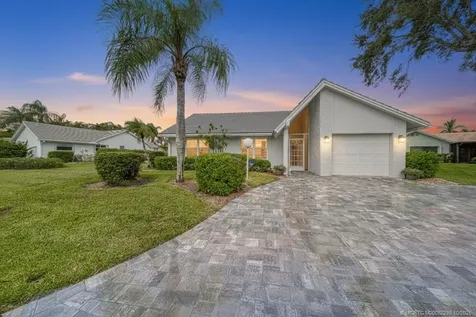 5157 Miles Grant Road SE Stuart FL 34997