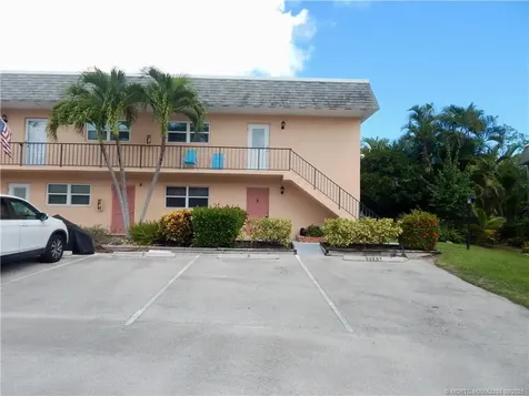 2950 SE Ocean Boulevard Stuart FL 34996