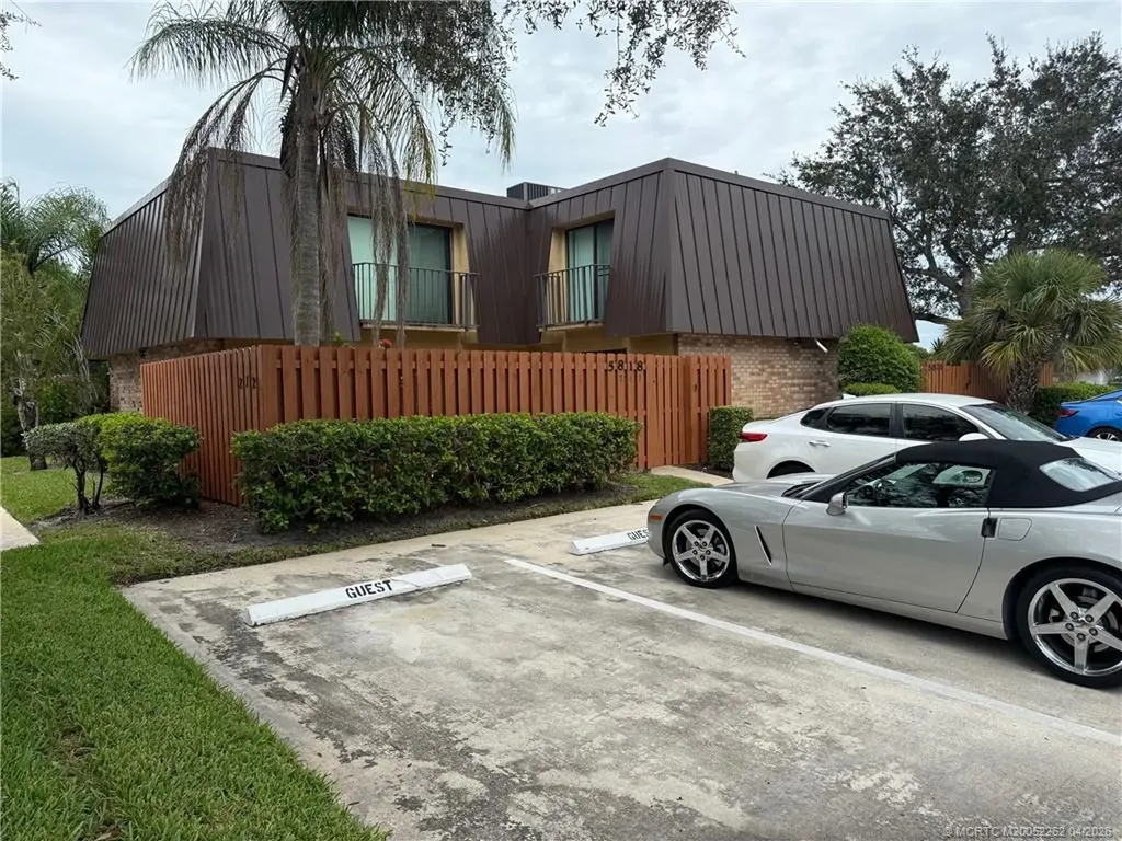 5818 SE Windsong Lane Stuart FL 34997
