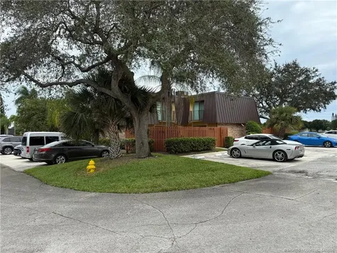 5818 SE Windsong Lane Stuart FL 34997