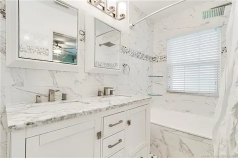 1922 SE Niceville Drive Port St Lucie FL 34952