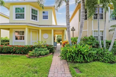 1922 SE Niceville Drive Port St Lucie FL 34952