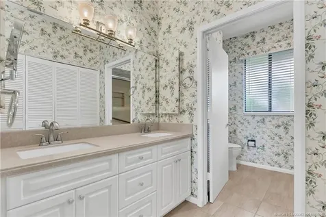 2560 NW Seagrass Drive Palm City FL 34990