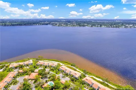 2560 NW Seagrass Drive Palm City FL 34990