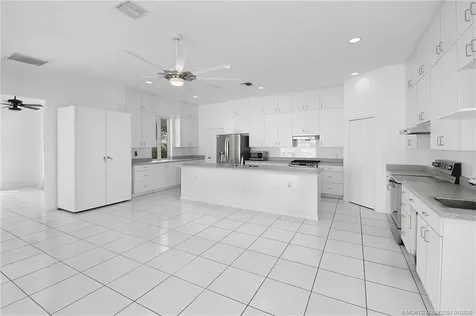 2746 SE Eagle Drive Port St Lucie FL 34984