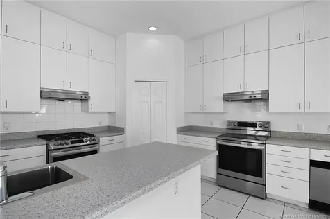 2746 SE Eagle Drive Port St Lucie FL 34984