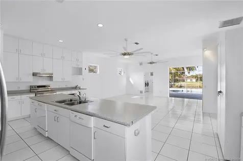 2746 SE Eagle Drive Port St Lucie FL 34984