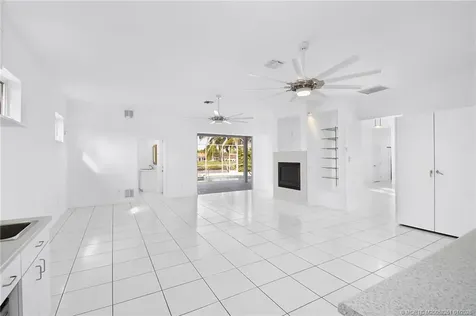 2746 SE Eagle Drive Port St Lucie FL 34984