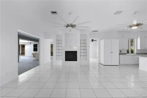 2746 SE Eagle Drive Port St Lucie FL 34984