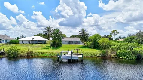 2746 SE Eagle Drive Port St Lucie FL 34984