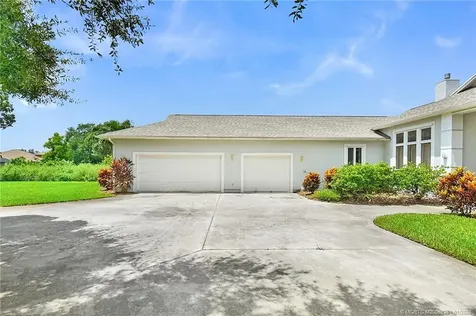 2746 SE Eagle Drive Port St Lucie FL 34984