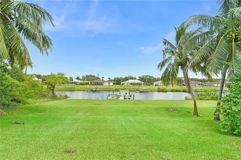 2746 SE Eagle Drive Port St Lucie FL 34984