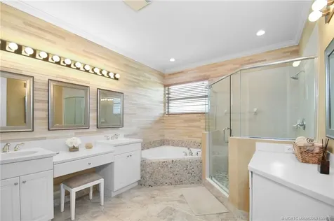 254 SW Walking Path Stuart FL 34997