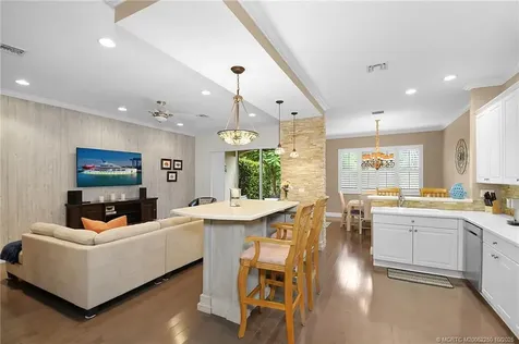 254 SW Walking Path Stuart FL 34997