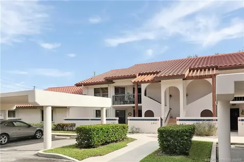 6021 SE Martinique Drive Stuart FL 34997