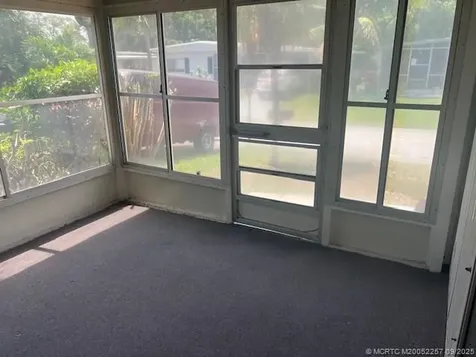 6118 N Joshua Lane Lantana FL 33462