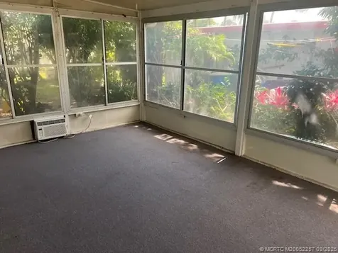 6118 N Joshua Lane Lantana FL 33462