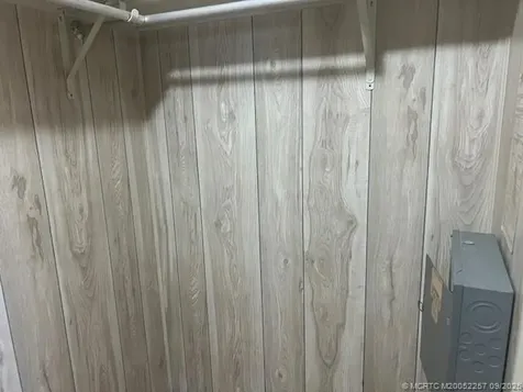 6118 N Joshua Lane Lantana FL 33462