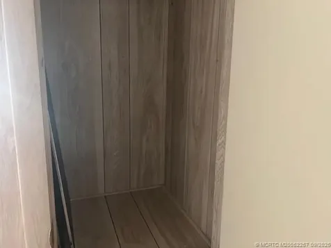 6118 N Joshua Lane Lantana FL 33462