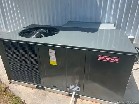 6118 N Joshua Lane Lantana FL 33462