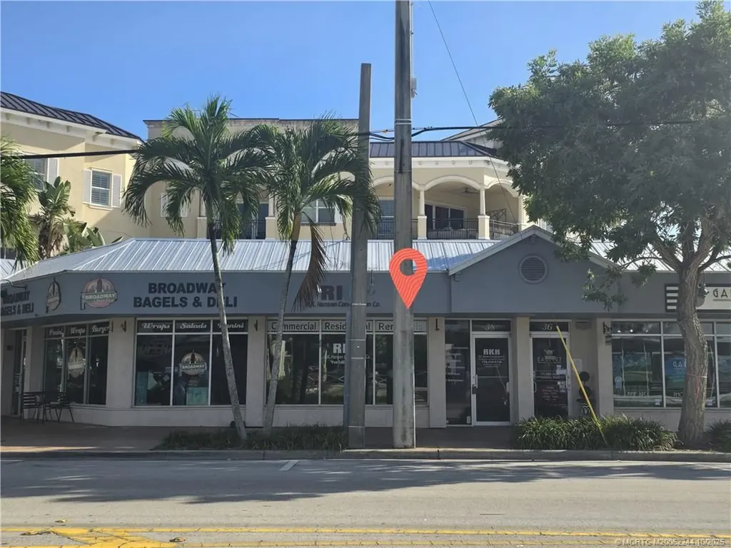 38 SE Ocean Boulevard Stuart FL 34994