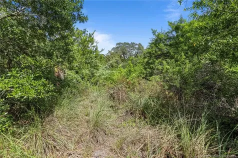 2460 Sweetwater Drive Fort Pierce FL 34981