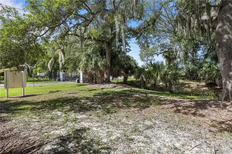 2460 Sweetwater Drive Fort Pierce FL 34981