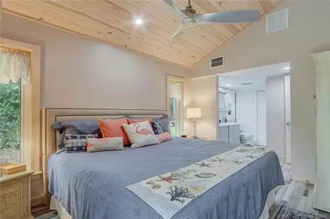 64 NE Acacia Trail Jensen Beach FL 34957