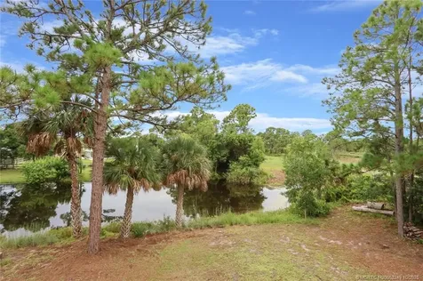 64 NE Acacia Trail Jensen Beach FL 34957