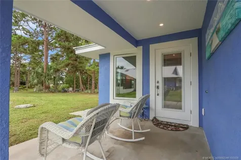 64 NE Acacia Trail Jensen Beach FL 34957