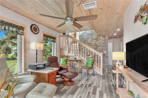 64 NE Acacia Trail Jensen Beach FL 34957