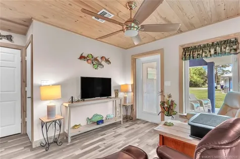 64 NE Acacia Trail Jensen Beach FL 34957