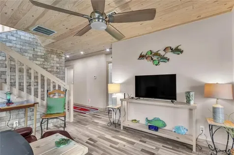 64 NE Acacia Trail Jensen Beach FL 34957