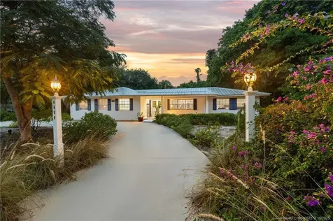 3763 SE Old Saint Lucie Boulevard Stuart FL 34996
