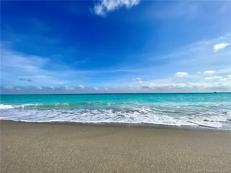 3763 SE Old Saint Lucie Boulevard Stuart FL 34996